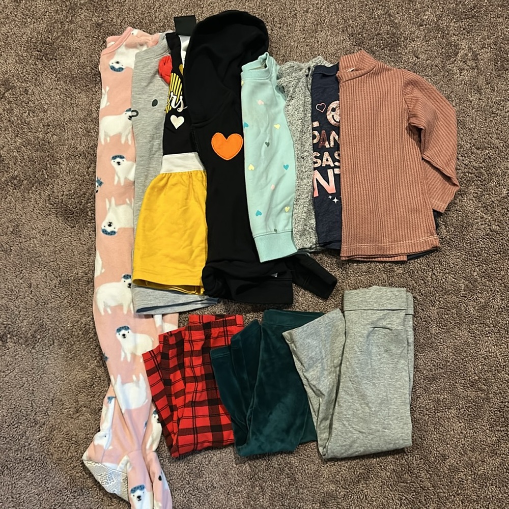 Toddler girls 2T Jammie’s, dress, sweatshirt, top, leggings bundle